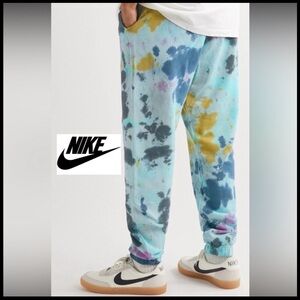 𝐍𝐈𝐊𝐄 Tie-Dye Joggers Size Large